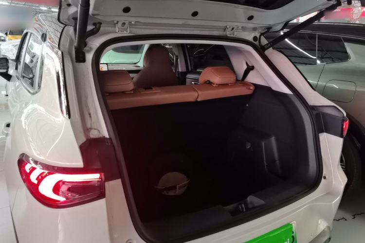 Used Wuling Bingo S 2025 Model 325km Deluxe Edition Trunk
