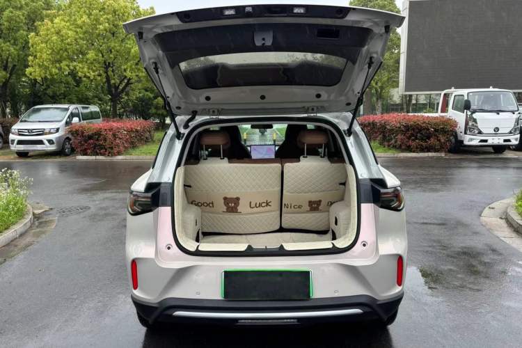 Used Wuling Bingo S 2025 Model 325km Deluxe Edition Trunk