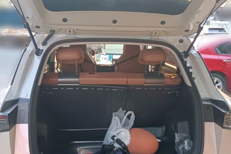 Used Wuling Bingo S 2025 Model 325km Flagship Edition Trunk