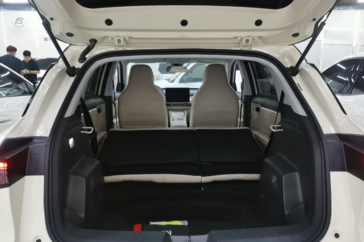 Used Wuling Bingo S 2025 Model 430km Flagship Edition Trunk