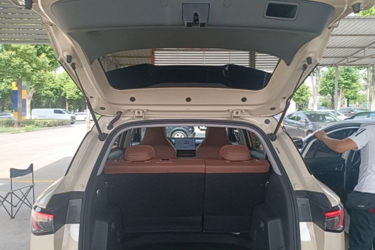 Used Wuling Bingo S 2025 Model 325km Deluxe Edition Trunk