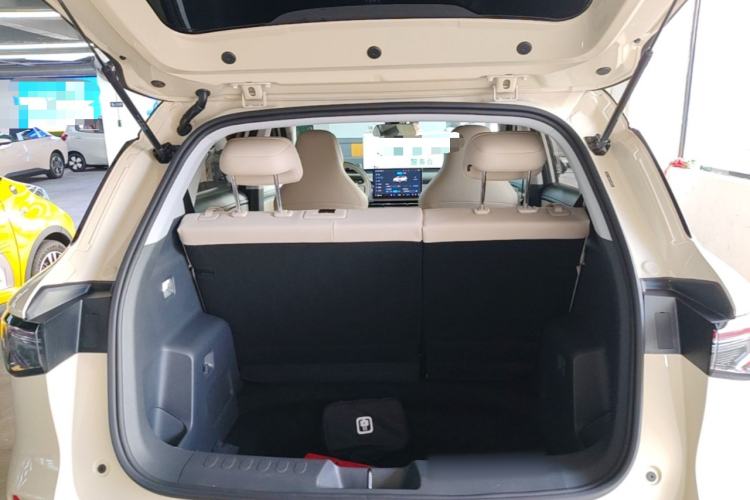 Used Wuling Bingo S 2025 Model 325km Flagship Edition Trunk