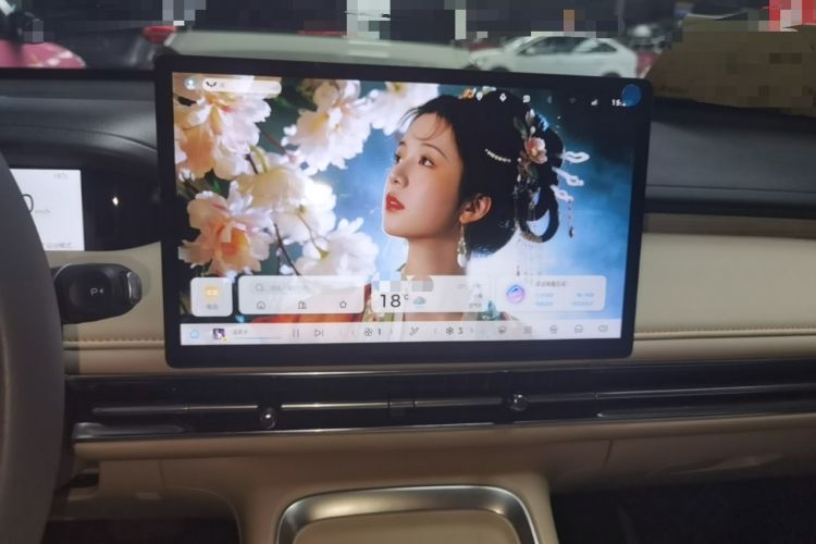 Used Wuling Bingo S 2025 Model 430km Flagship Edition Audio And AC Panel