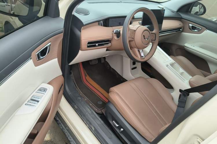 Used Wuling Bingo S 2025 Model 430km Flagship Edition Driver Seat