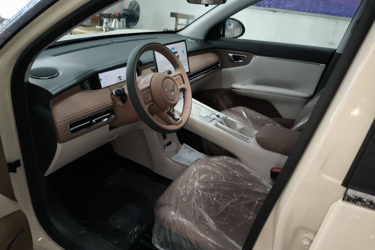 Used Wuling Bingo S 2025 Model 325km Deluxe Edition Driver Seat