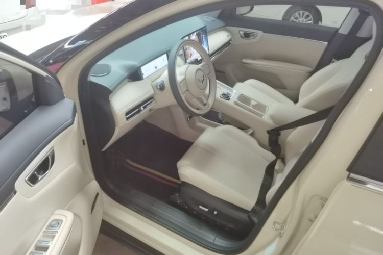Used Wuling Bingo S 2025 Model 430km Flagship Edition Driver Seat