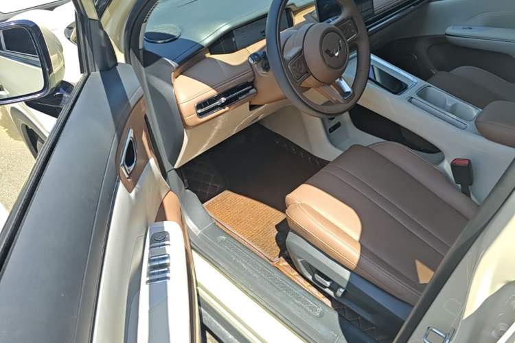 Used Wuling Bingo S 2025 Model 430km Flagship Edition Driver Seat