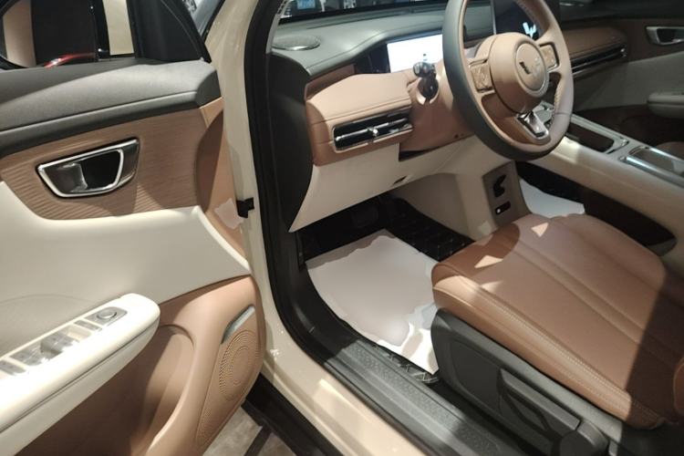 Used Wuling Bingo S 2025 Model 325km Deluxe Edition Driver Seat
