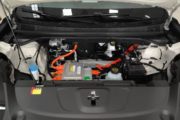 Used Wuling Bingo S 2025 Model 325km Deluxe Edition Engine Bay