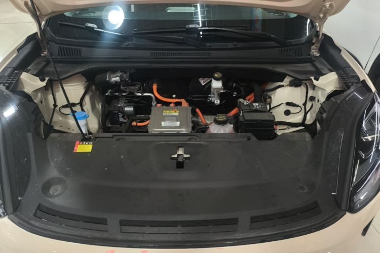 Used Wuling Bingo S 2025 Model 430km Flagship Edition Engine Bay