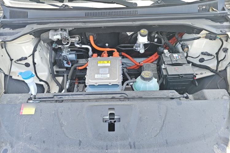 Used Wuling Bingo S 2025 Model 430km Flagship Edition Engine Bay