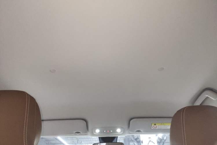 Used Wuling Bingo S 2025 Model 430km Flagship Edition Headliner