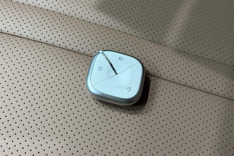 Used Wuling Bingo S 2025 Model 325km Deluxe Edition Interior 5