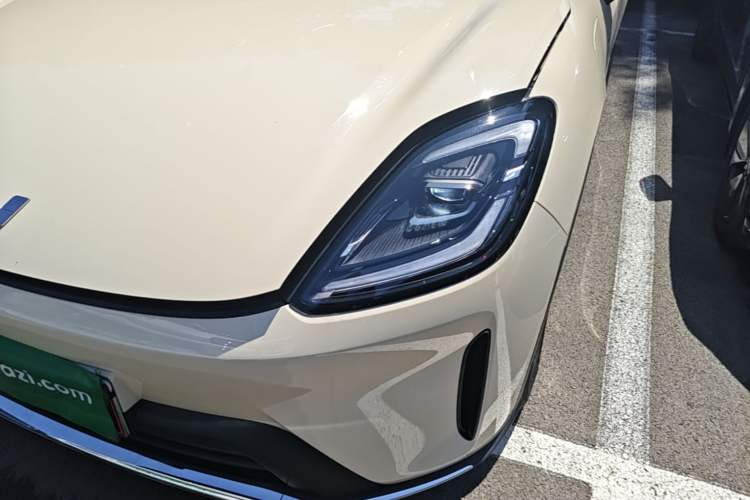 Used Wuling Bingo S 2025 Model 430km Flagship Edition Left Front Headlight