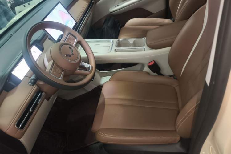 Used Wuling Bingo S 2025 Model 430km Flagship Edition Left Front Seat