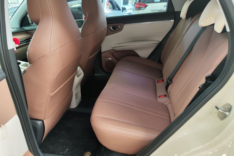 Used Wuling Bingo S 2025 Model 430km Flagship Edition Left Rear Seat
