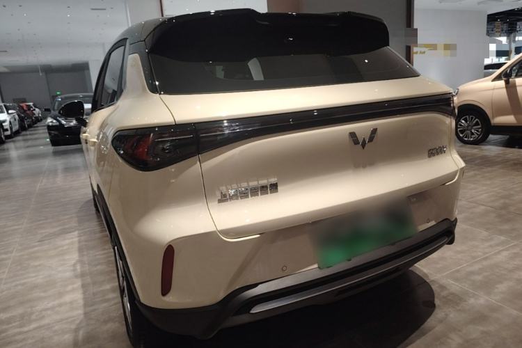 Used Wuling Bingo S 2025 Model 325km Deluxe Edition Rear Left 45 Deg