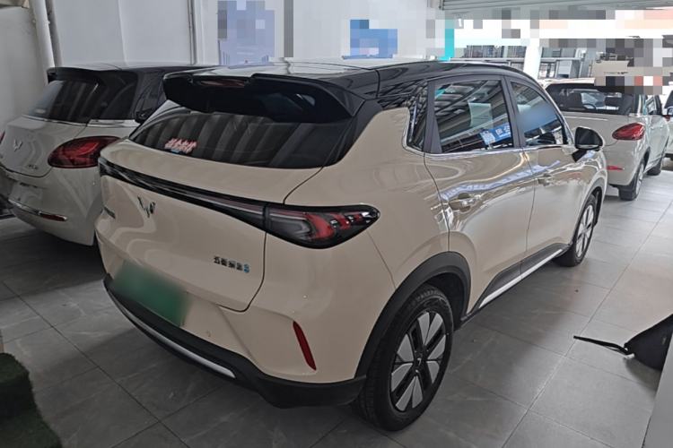 Used Wuling Bingo S 2025 Model 325km Deluxe Edition Rear Right 45 Deg