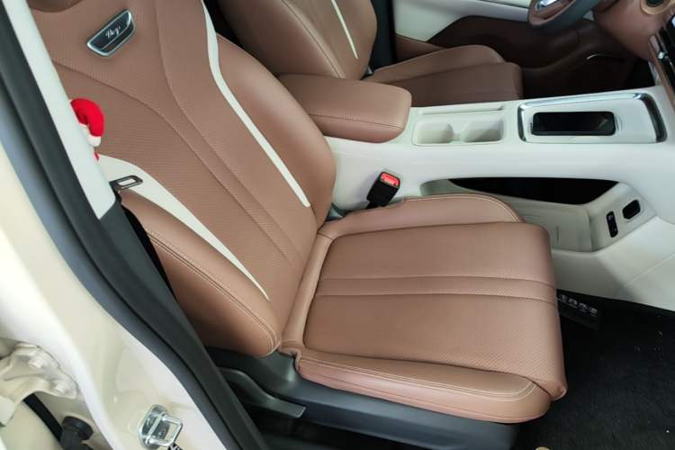 Used Wuling Bingo S 2025 Model 430km Flagship Edition Right Front Seat