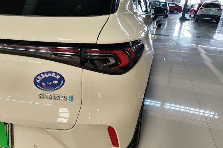 Used Wuling Bingo S 2025 Model 325km Deluxe Edition Right Rear Taillight