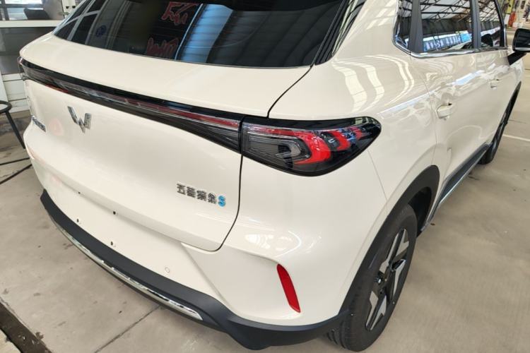 Used Wuling Bingo S 2025 Model 430km Flagship Edition Right Rear Taillight