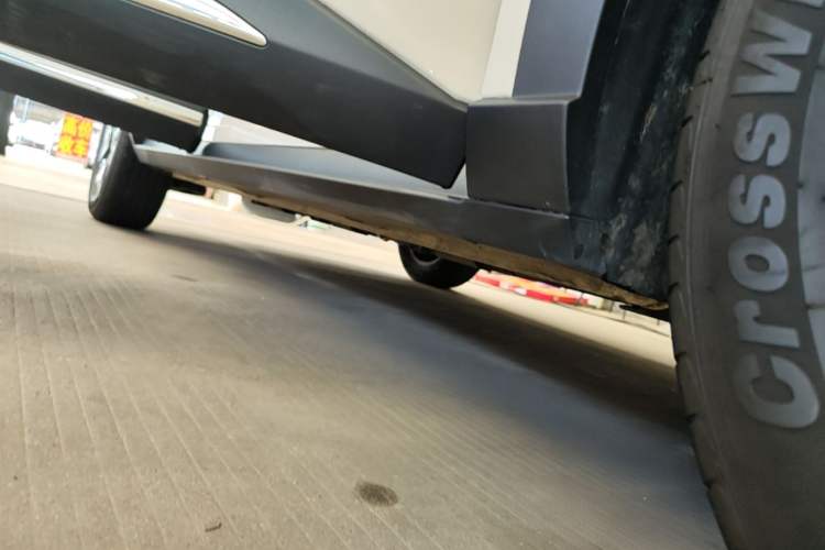 Used Wuling Bingo S 2025 Model 430km Flagship Edition Right Side Sill