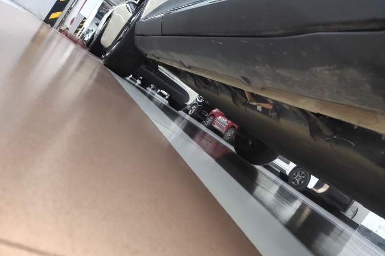 Used Wuling Bingo S 2025 Model 430km Flagship Edition Right Side Sill