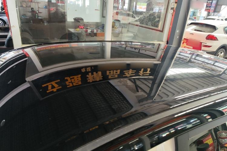 Used Wuling Bingo S 2025 Model 325km Deluxe Edition Roof