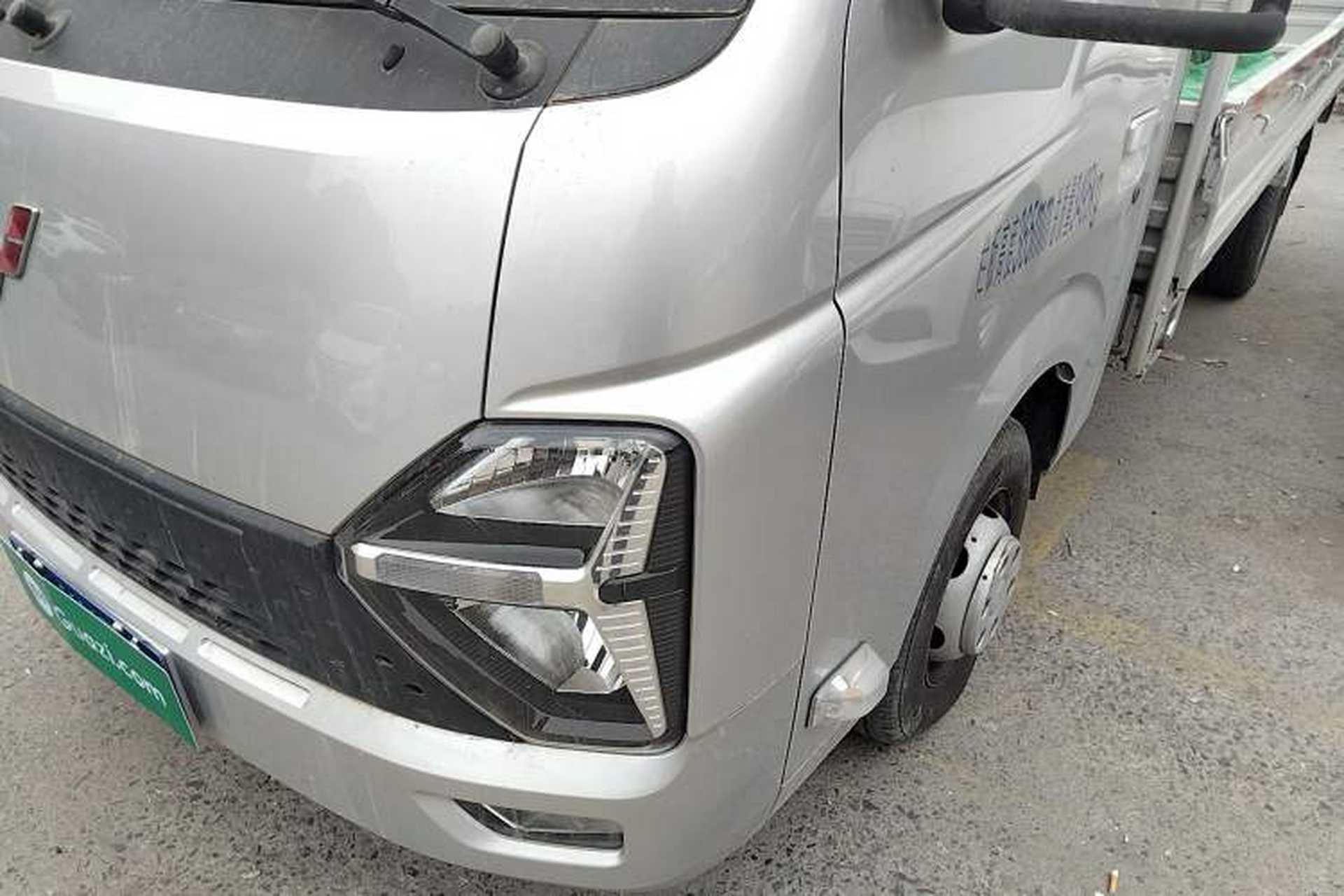 Used Wuling Dragon Truck 2023 2.0L Comfort Version Left Front Headlight