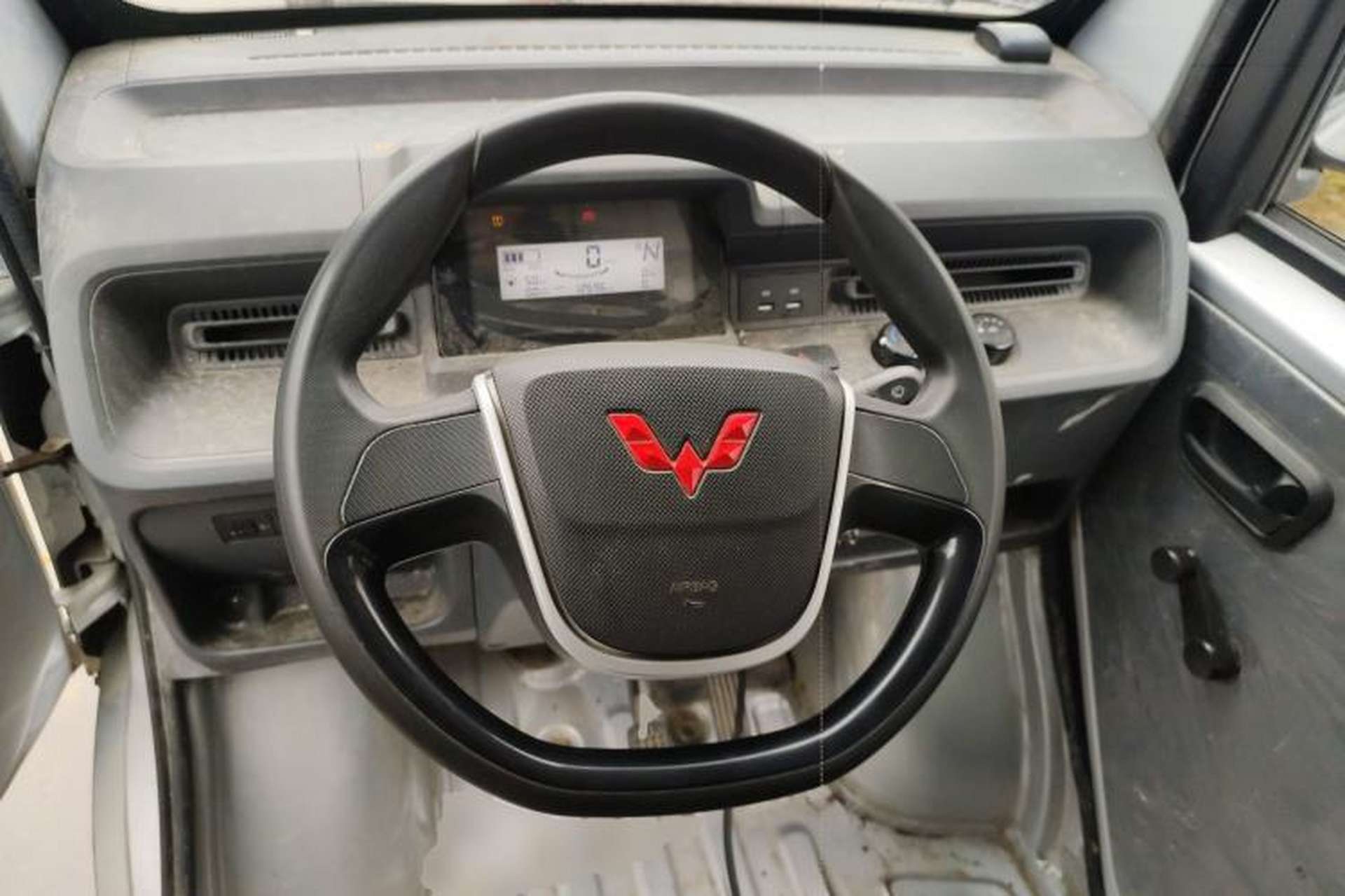 Used Wuling E10 2023 Comfort Model Steering Wheel