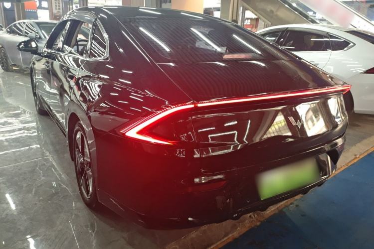 Used Wuling E5 2024 510 km Standard Version Exterior 2