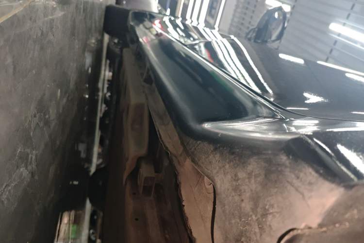Used Wuling E5 2024 510 km Standard Version Left Side Sill