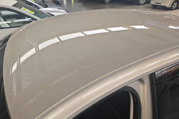Used Wuling E5 2024 510 km Standard Version Roof