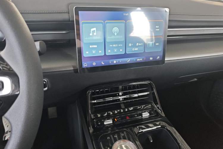 Used Wuling E5 2024 510 km Standard Version Audio And AC Panel