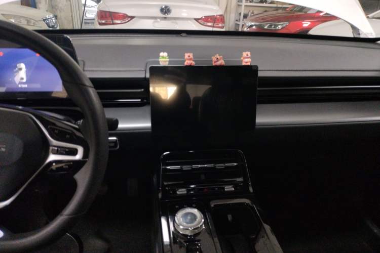Used Wuling E5 2024 410 km Standard Version Audio And AC Panel