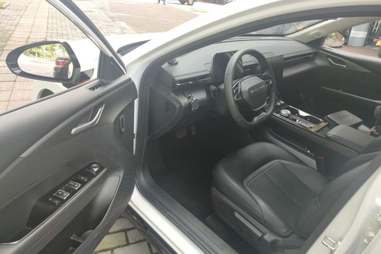 Used Wuling E5 2024 510 km Standard Version Driver Seat
