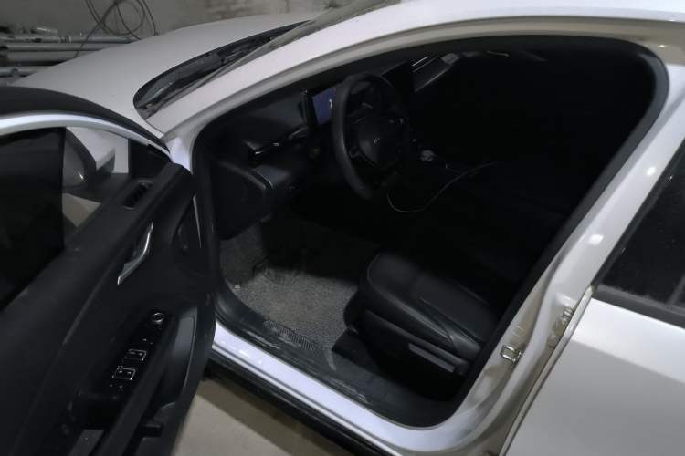 Used Wuling E5 2024 410 km Standard Version Driver Seat