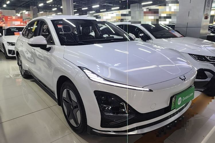 Used Wuling E5 2024 510 km Standard Version Exterior 1