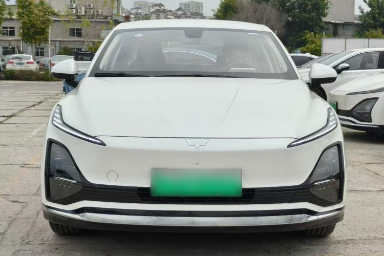 Used Wuling E5 2024 410 km Standard Version Exterior 1