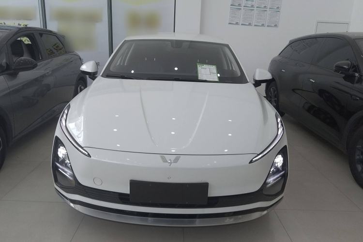 Used Wuling E5 2024 410 km Standard Version Exterior 1