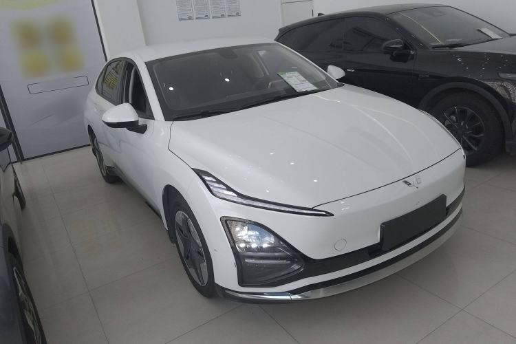 Used Wuling E5 2024 410 km Standard Version Exterior 2