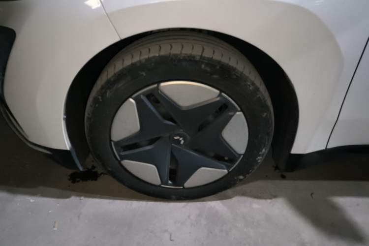 Used Wuling E5 2024 410 km Standard Version Exterior 3