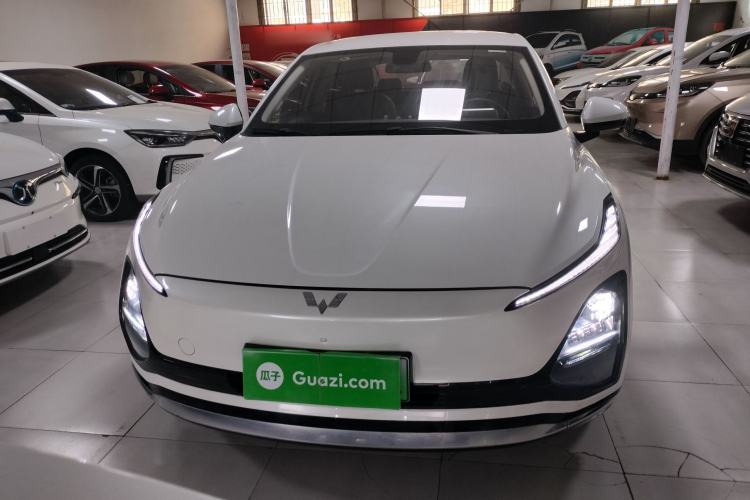 Used Wuling E5 2024 410 km Standard Version Front
