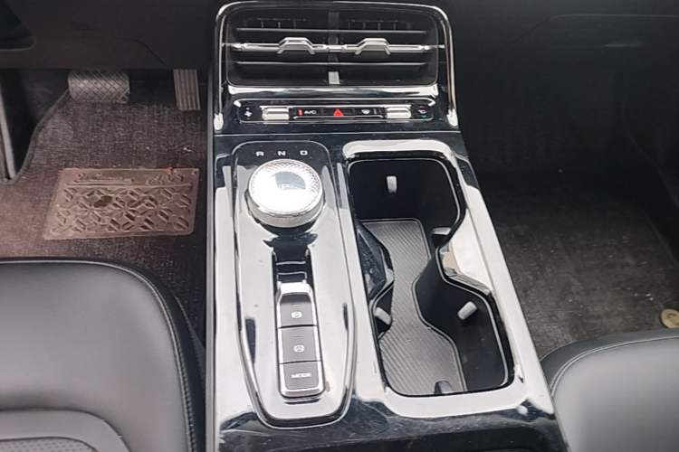 Used Wuling E5 2024 410 km Standard Version Gear Lever