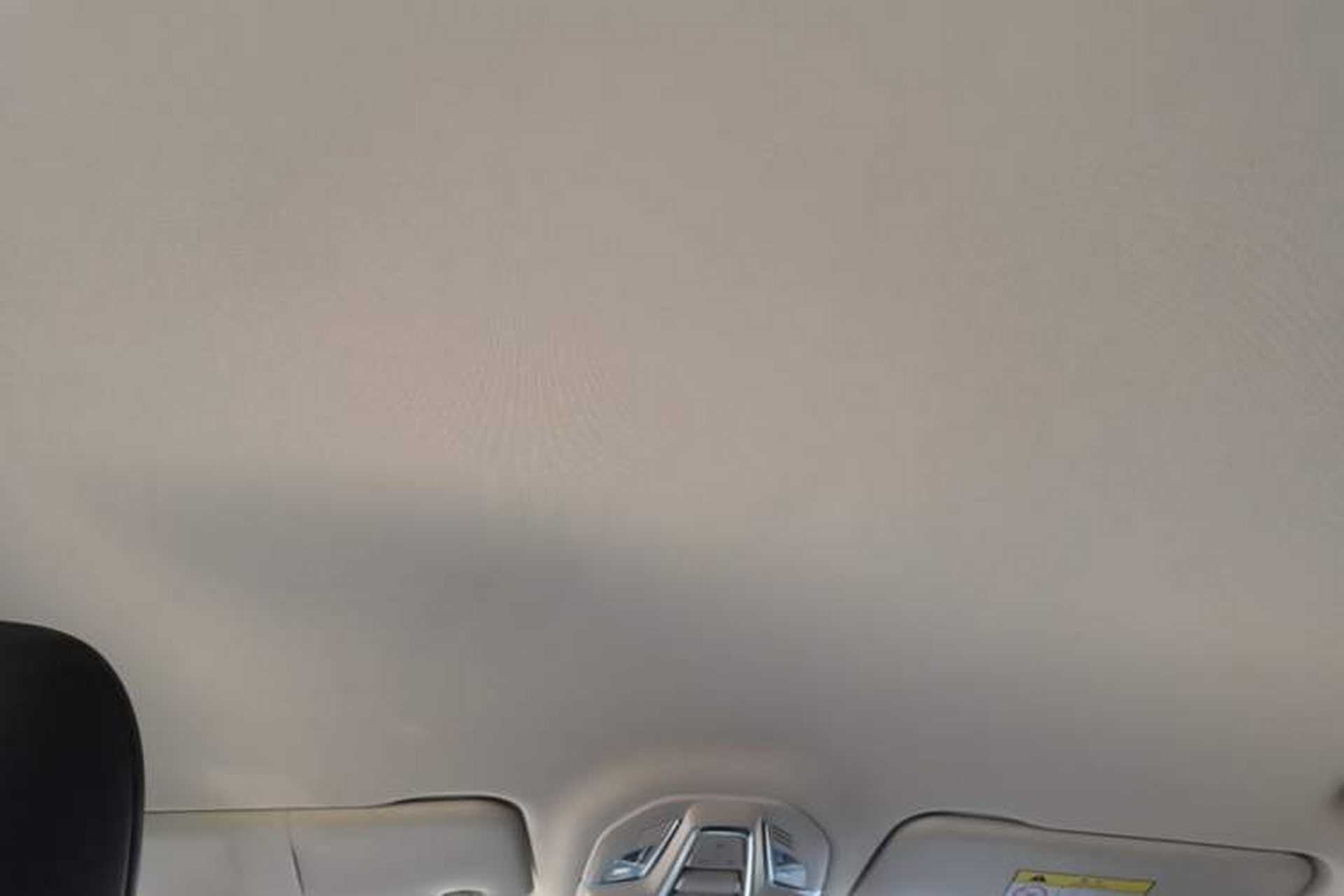 Used Wuling E5 2024 410 km Standard Version Headliner