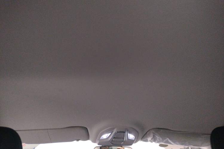 Used Wuling E5 2024 410 km Standard Version Headliner