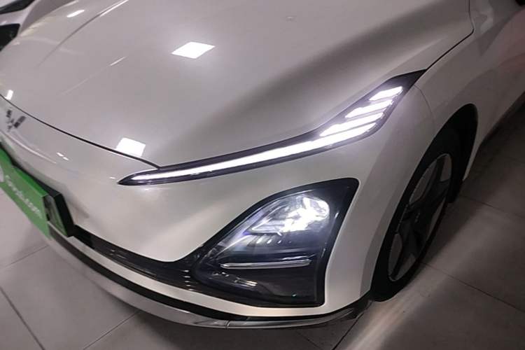 Used Wuling E5 2024 410 km Standard Version Left Front Headlight
