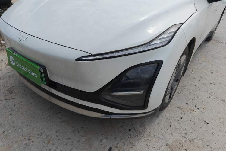 Used Wuling E5 2024 410 km Standard Version Left Front Headlight