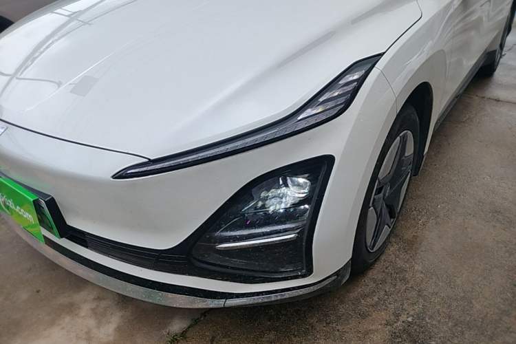 Used Wuling E5 2024 410 km Standard Version Left Front Headlight