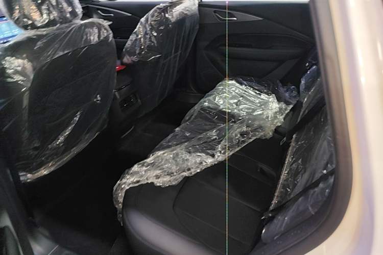 Used Wuling E5 2024 510 km Standard Version Left Rear Seat